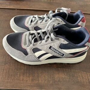 Reebok Men's Gray, Navy, and Red Sneakers